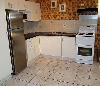 Noosa Yallambee Holiday Apartments Noosaville Zewnętrze zdjęcie